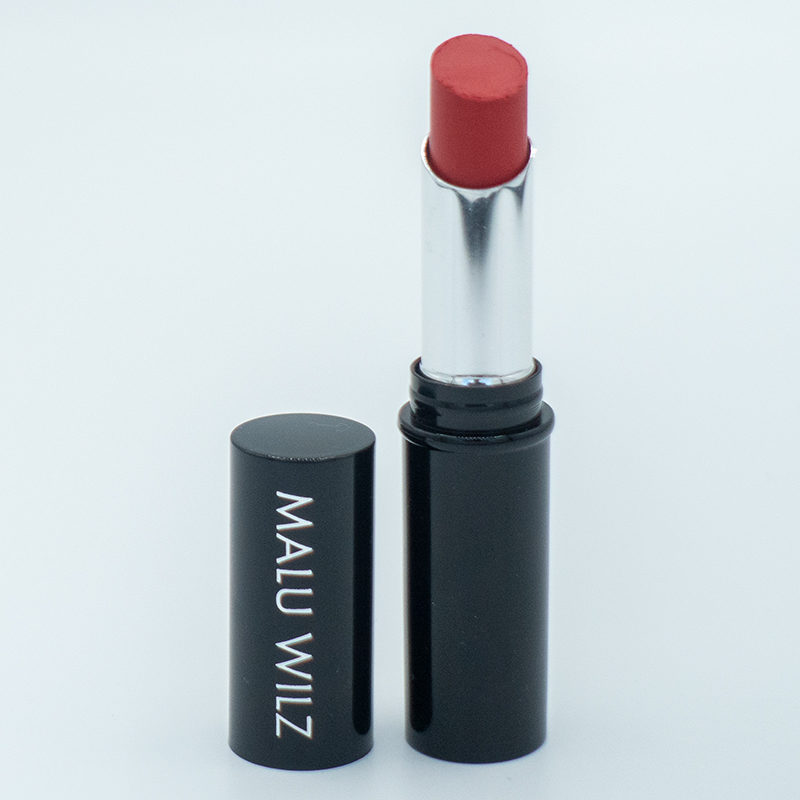 malu-wilz-true-matt-lipstick-intense-red